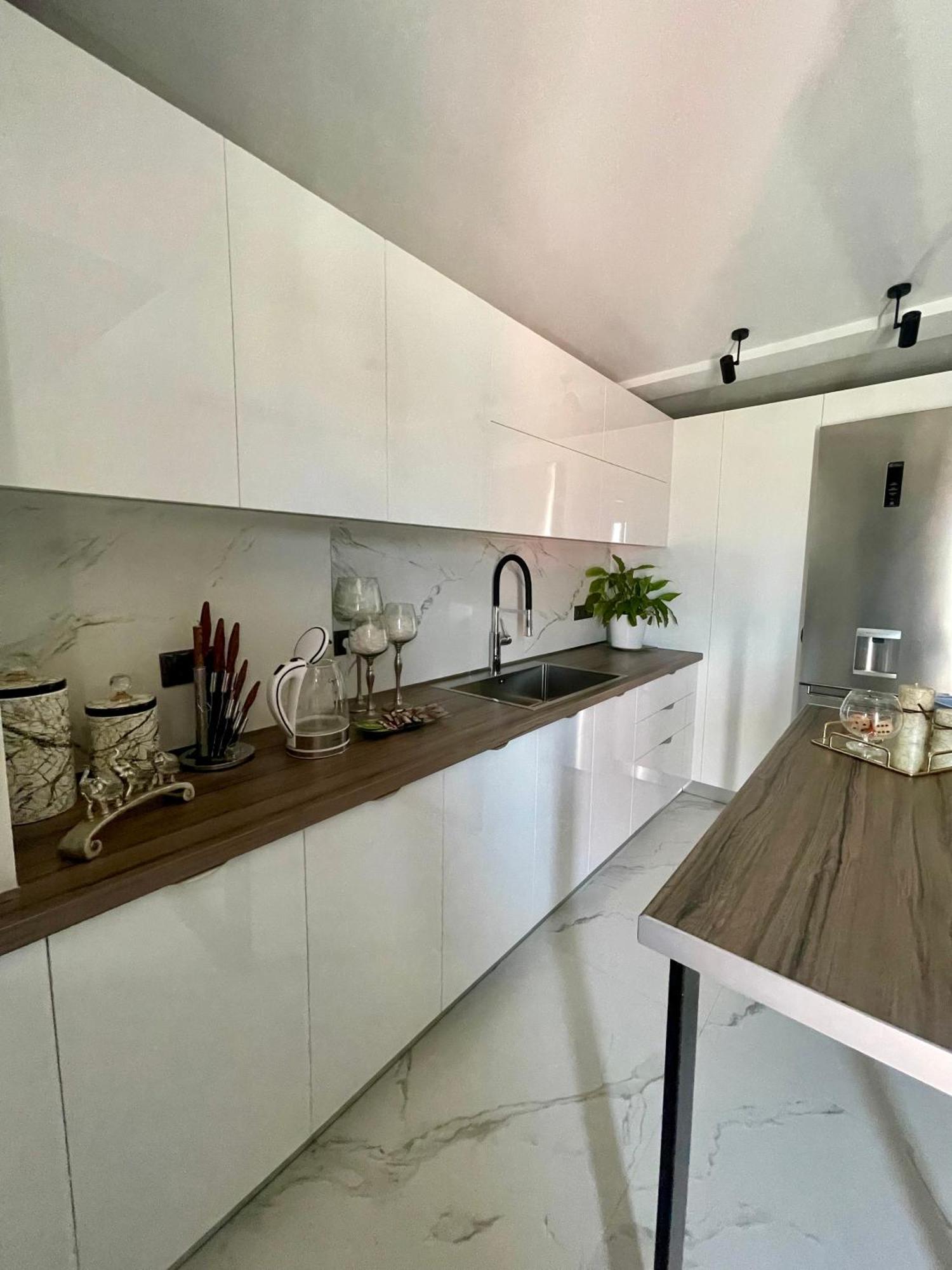 Knd Living Concept - Penthouse Apartman Nea Alikarnassos Kültér fotó